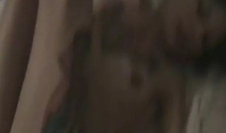 Me cogí sexo con maduras ardientes los dos pernos de Asia