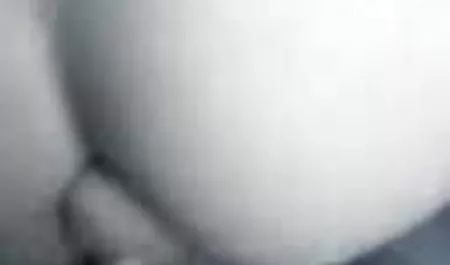 Un hombre con una culonas maduras calientes niña y su madre