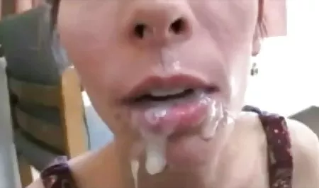 Dicha xxx maduras ardientes adicción en la distancia