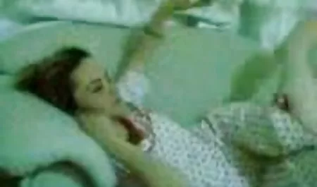 Como una muñeca en su vagina xnxx maduras calientes