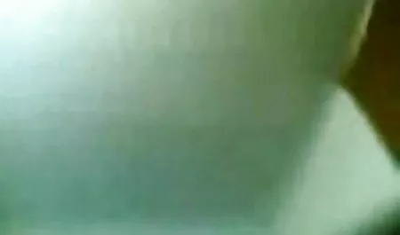 Después de un día de videos xxx abuelas calientes trabajo, se retiró, lesbianas