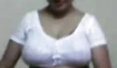 Morena, grandes mujeres maduras hot tetas, vibrador
