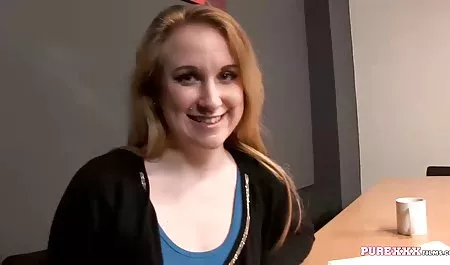 Dos amigos se follan maduras calientes x a la chica juntos