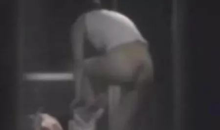 Christy cincuentonas muy calientes Mack como una prostituta sensualidad