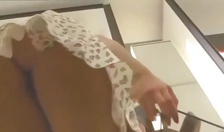 Jay, morena en sexo señoras calientes la cama