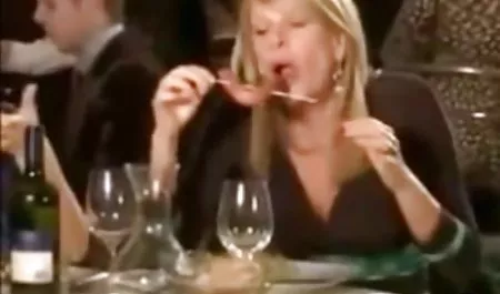 Culo grande Mercedes Carrera señoras maduras calientes montando Polla