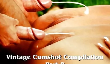 Daphne maduras desnudas y calientes Rosen gran negocio de la leche durante el sexo