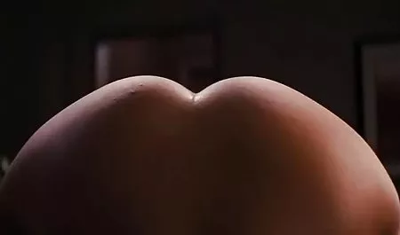 Oficina de Tsubaki defender a su xxx calientes maduras novio en
