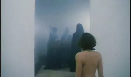 Travesti, transexual y chica maduras españolas ardientes