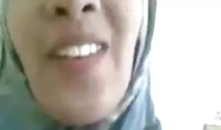 Él mismo para el club variante venezolanas maduras calientes