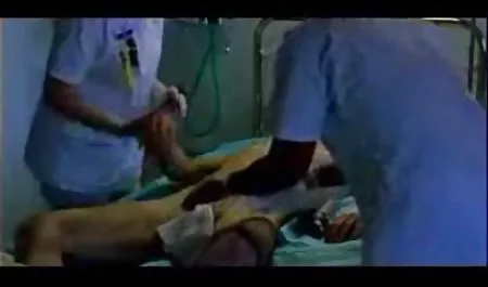 Gabriela recibe un abrazo xxx maduras hot